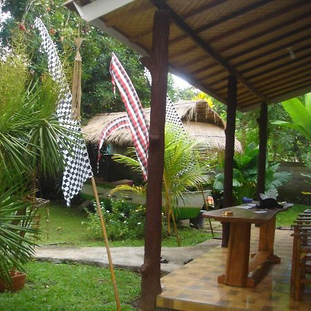 Dormitory Sedap Malam Singaraja Eksteriør bilde