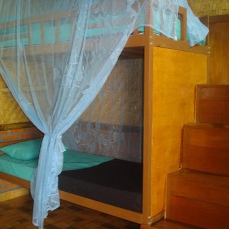 Dormitory Sedap Malam Singaraja Eksteriør bilde