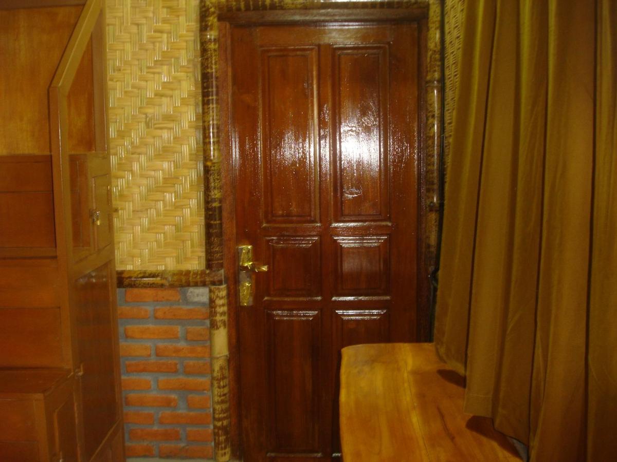 Dormitory Sedap Malam Singaraja Eksteriør bilde