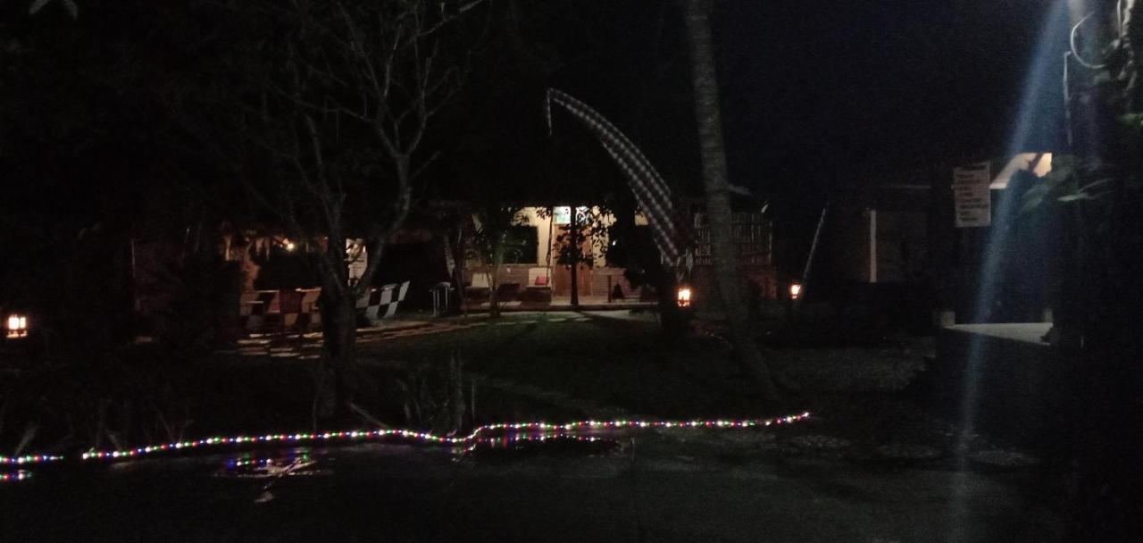 Dormitory Sedap Malam Singaraja Eksteriør bilde